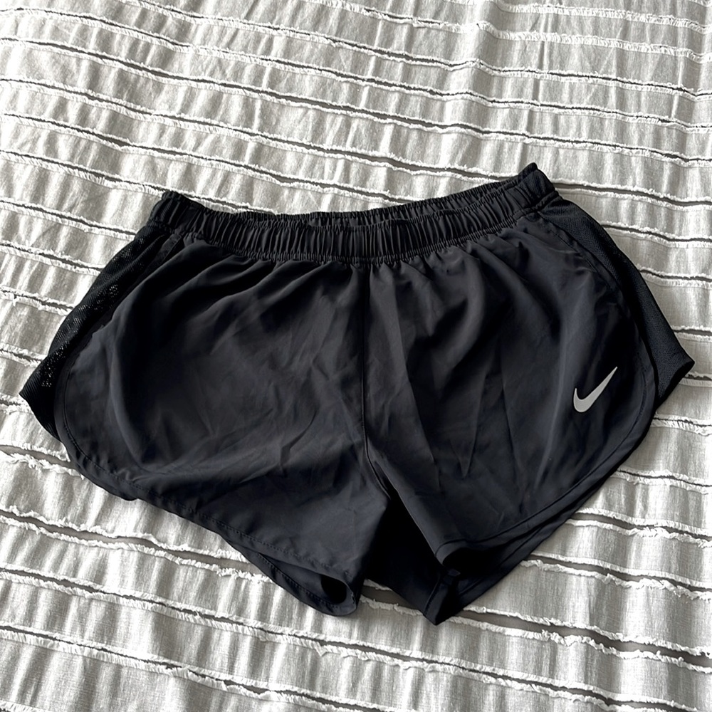 Nike women’s running shorts
